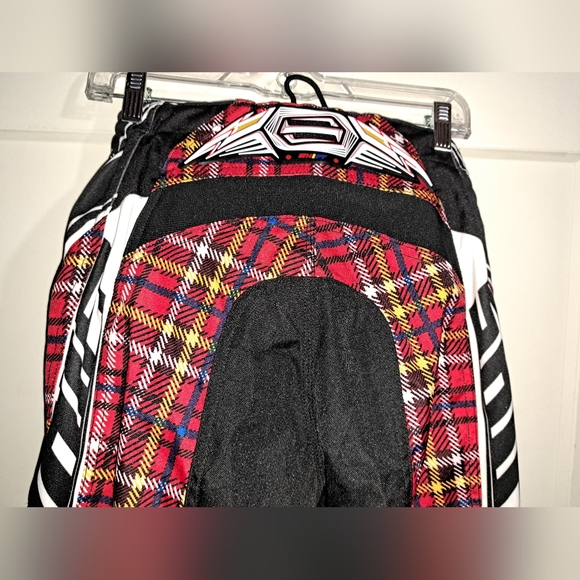 BNWOT Shift dirt bike riding pants - Picture 7 of 15